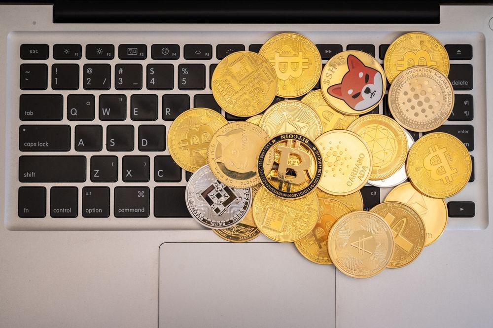 摩根大通首席执行官:XRP看涨至2.20美元,加密货币、区块链和稳定币的崛起势在必行。