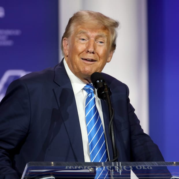 硅谷国会议员计划提出法案，限制特朗普参与加密货币交易和发行。